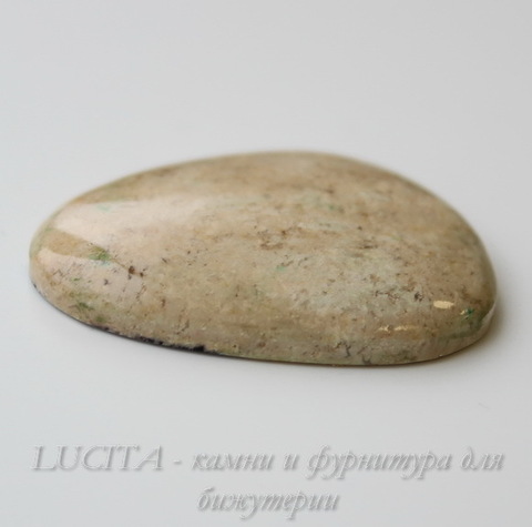 Кабошон Коралл 39,3х30,3х6,4 мм №17 ()
