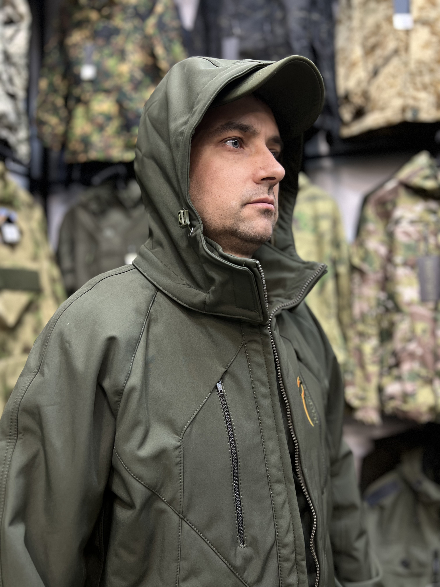 Костюм демисезонный Taygerr Матрица SoftShell Олива, до -5 °C, утеплённый флисом
