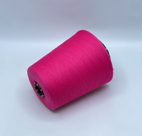 Бобинная пряжа,Cotton combed, 2540м. 100%Хлопок, Ярко-розовый(890), 39282