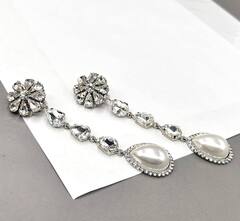 kole-cepochka-dvuhryadnaya-lv-kollekciya-gram-podveskami-luxsergi-klipsy-alexandra-rich-s-kristallami-swarovski-i-zhemchugom