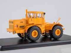 Tractor K-700A Kirovets yellow 1:43 Start Scale Models (SSM)