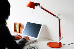 Настольная лампа Tolomeo Micro Table A011860 оранжевый