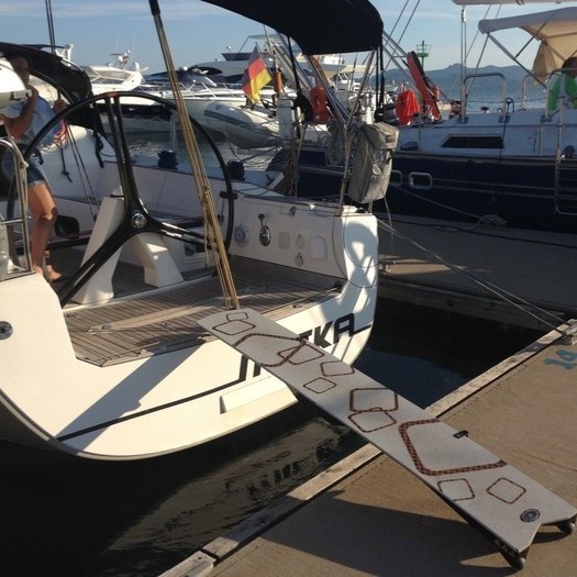 PRESTIGE CARBON GANGWAY