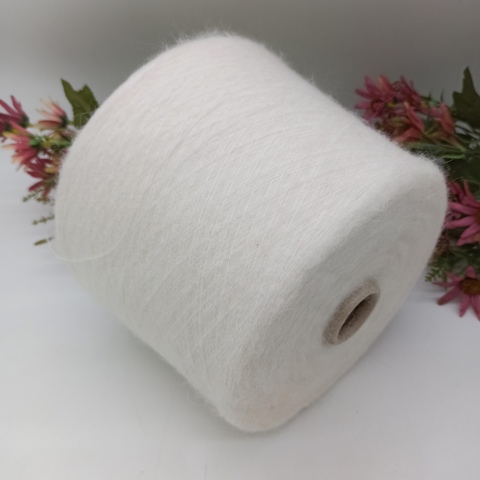 Julia Ritorcitura Fabiano 1500м/100гр Молочный 17