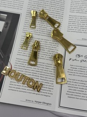 Собачка / бегунок для молнии лимонное золото с плоским брелоком