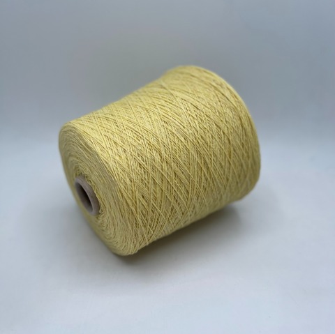 G&G Filati (пр.Италия),art-Millefili 2/15 750 м/100гр,70% меринос exstrafine supergeelong 30%кашемир, цвет-Светло-желтый. арт.25396