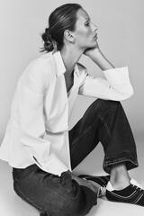 ZARA КРОССОВКИ С КОНТРАСТНОЙ ПЯТКОЙ, ЧЕРНЫЙ