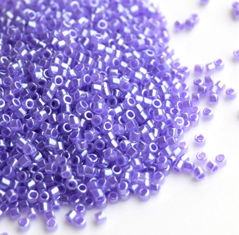 DB-0249 Бисер цилиндрический Миюки делика 11/0 Фиолетовый /Miyuki delica 11/0 Ceylon Purple