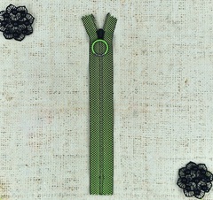 Молния спираль потайная, Т5, L 19 см, чёрный с салатовым