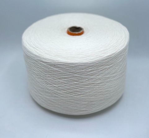 Olimpias (пр.Италия),art-Magnolia, 1500м/100гр, 10% кашемир 40%меринос 20%полиамид 30%вискоза , цвет-Молочный(901/15),арт-26671