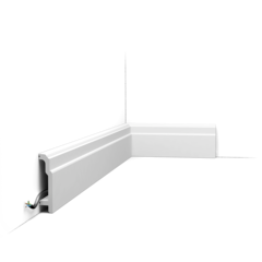 Плинтус SX155