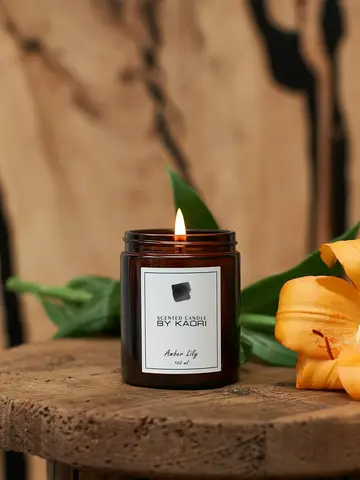 Свеча ЯНТАРНАЯ ЛИЛИЯ (AMBER LILY)