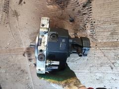 Топливный насос высокого давления MAN TGA/TGL/TGM/TGS/TGX D2066  Артикул No: 0 986 437 351   Бренд: BOSCH  Описание: Насос высокого давления  MAN - 51.11103.7678  MAN - 51.11103.7738 0 986 437 351   MAN - 51.11103.9738