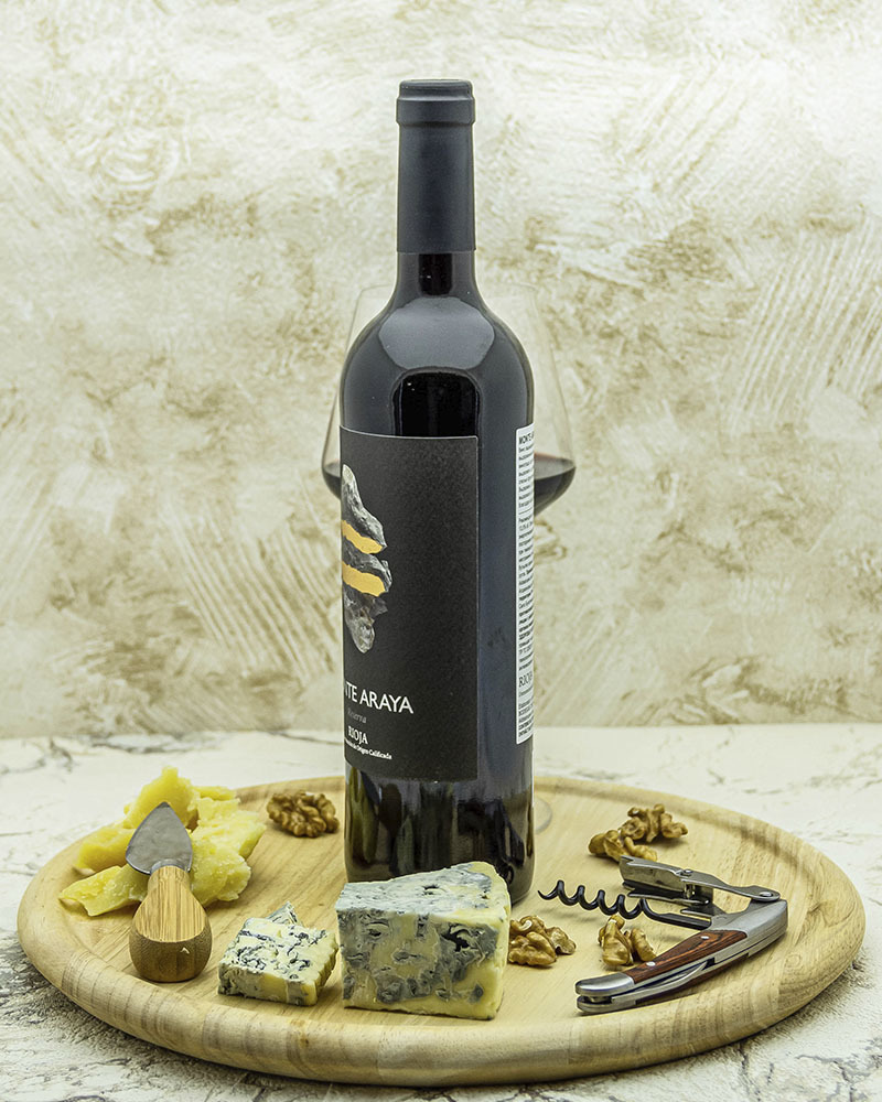 Вино Bodegas Del Medievo Монте Арайя Резерва Красное сухое 2014 г.у. 13,5% 0,75 л, Испания