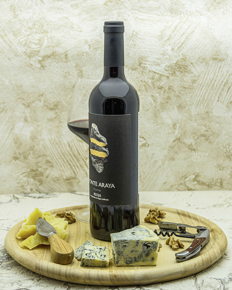 Вино Bodegas Del Medievo Монте Арайя Резерва Красное сухое 2014 г.у. 13,5% 0,75 л, Испания