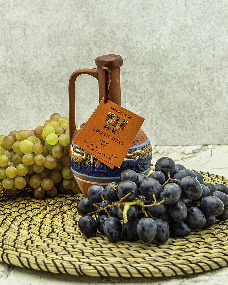 Вино Maran Winery Арени Наирян Красное Сухое в Кувшине 2017 г.у. 14% 0,37 л