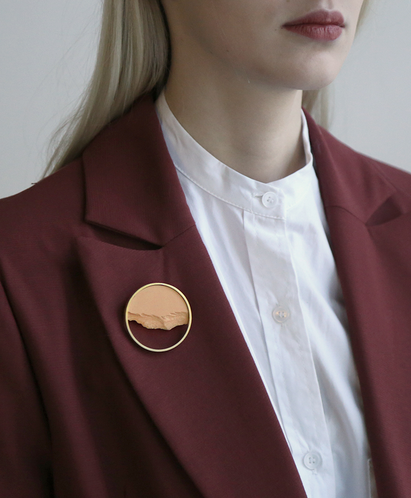 Брошь Circle Dorado Peach