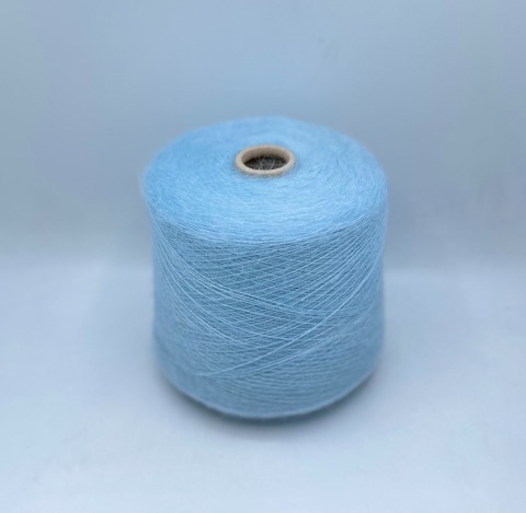Бобинная пряжа (пр.Италия),art-Silkid 950м/100гр,75%Суперкид мохер  25%Шелк , цвет- Голубой , арт.28071