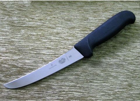 Нож кухонный Victorinox обвалочный, 15 sm (5.6503.15)