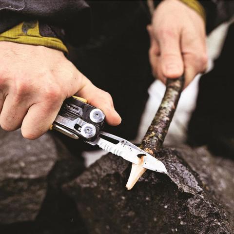 Мультитул Leatherman Signal, 19 функций, нейлоновый чехол (832265) | Multitool-Leatherman.Ru