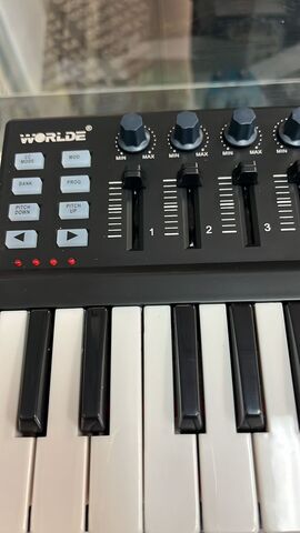 Миди клавиатура Worlde PANDA MINI