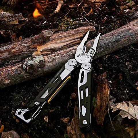 Мультитул Leatherman Signal, 19 функций, нейлоновый чехол (832265) | Multitool-Leatherman.Ru