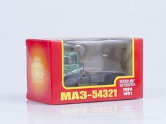 MAZ-54321 truck tractor green 1:43 Nash Avtoprom