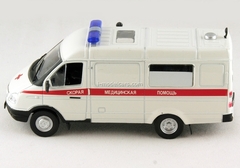 GAZ-32214 Gazelle Ambulance 1:43 DeAgostini Service Vehicle #11