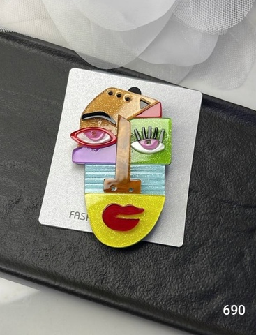 Б008 - Стильная брошь FACE мультиколор, акрил handmade