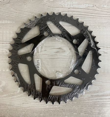 Звезда задняя 164800-45 AFAM для BMW S 1000 стальная, 525