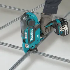 Аккумуляторный инструмент для вязки арматуры Makita DTR180Z