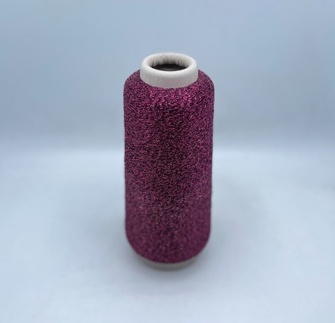 Lurex trade mark (пр.Франция), 3560м / 100 гр. 65% вискоза 35% полиэстер( люрекс ), цвет-Розовый на черной основе, арт.32511