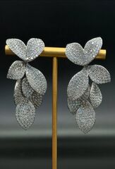 49605- Серьги-трансформеры GIARDINI длинные лепестки из серебра в стиле PASQUALE BRUNI