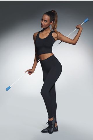Легинсы для фитнеса черного цвета Forcefit 90 200 den изготовлены из полностью непрозрачного, эласти