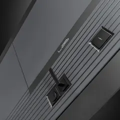 Входная дверь в квартиру Лабиринт Лаб про 2 Велютто Оскуро с зеркальной вставкой Максимум Белый софт (без текстуры)