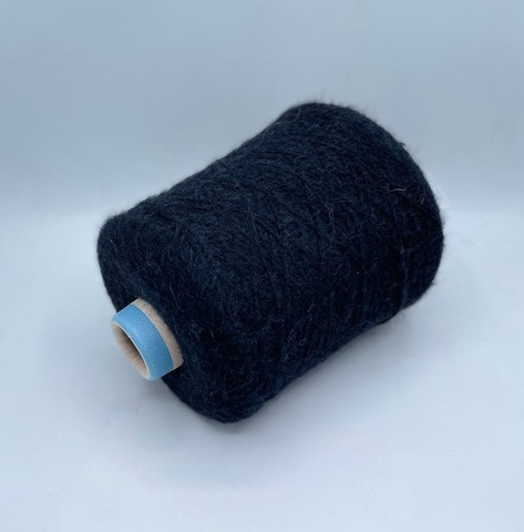 New MIll (пр.Италия), art-Himalaya 950м/100гр,23% альпака, 24% меринос, 23% полиамид, 30% нейлон, цвет-Черный. арт.28369