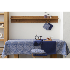 Скатерть темно-синего цвета с принтом Спелая Смородина из коллекции scandinavian touch, 170х250 см