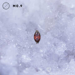 1K Marquise Red