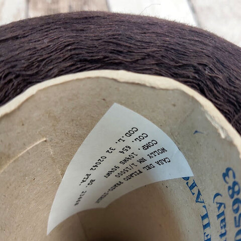 Меринос с кашемиром (10%) CASA DEL FILATO / WOOLY 1/15 горький шоколад