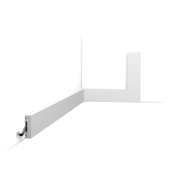 Плинтус SX162