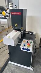 ПОЛНОСТЬЮ АВТОМАТИЧЕСКИЙ КОПИРОВАЛЬНО-ФРЕЗЕРНЫЙ СТАНОК ALUMCINCO-SUEDA-S С PLC УПРАВЛЕНИЕМ С СЕРВОПРИВОДОМ подачи фрезерного шпинделя для создания отверстий под петли в алюминиевых мебельных фасадах