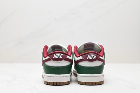 Nike Dunk Low 'Gorge Green Team Red' 