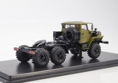 Ural-44202-0311-31 Tractor unit khaki 1:43 Start Scale Models (SSM)