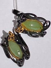 Рибера- нефрит (серьги из серебра)
