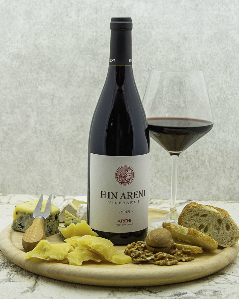 Вино Hin Areni Красное Сухое 2015 г.у. 14,5% 0,75 л, Армения