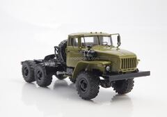 Ural-44202-0311-31 Tractor unit khaki 1:43 Start Scale Models (SSM)