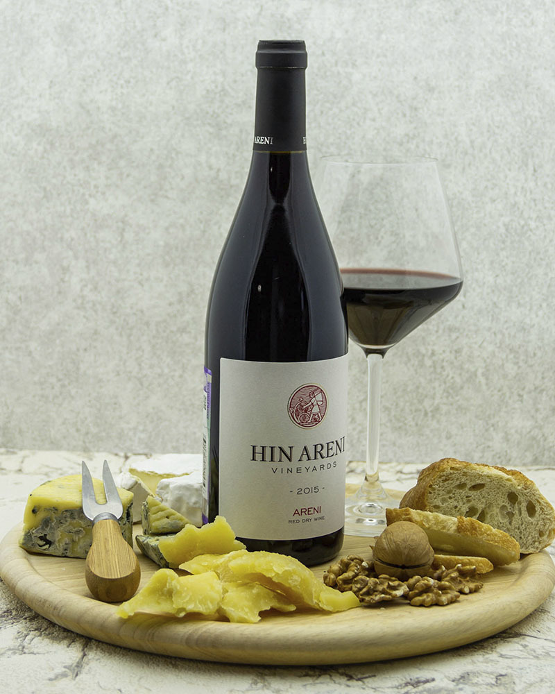 Вино Hin Areni Красное Сухое 2015 г.у. 14,5% 0,75 л, Армения