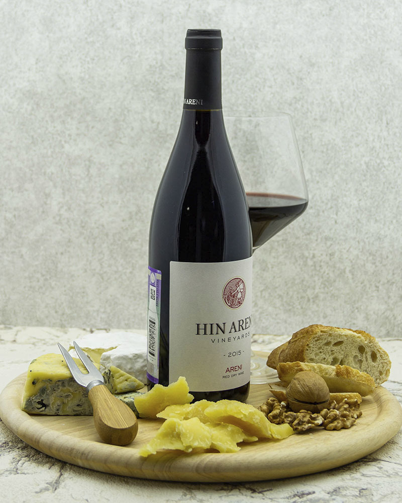 Вино Hin Areni Красное Сухое 2015 г.у. 14,5% 0,75 л, Армения