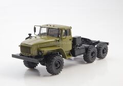 Ural-44202-0311-31 Tractor unit khaki 1:43 Start Scale Models (SSM)