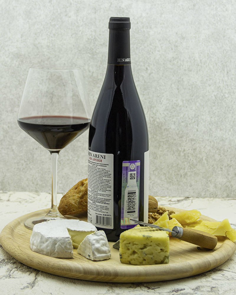 Вино Hin Areni Красное Сухое 2015 г.у. 14,5% 0,75 л, Армения